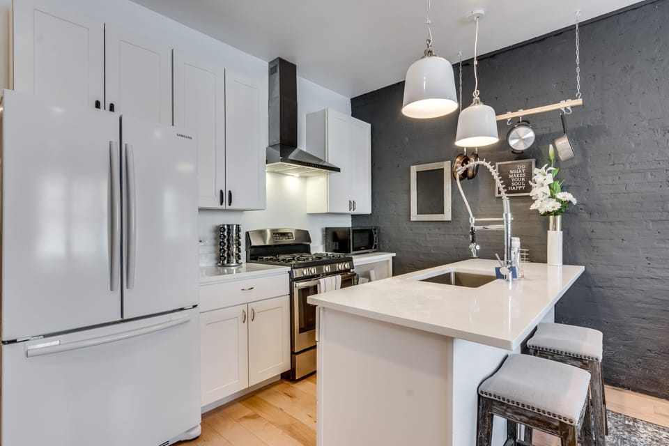My bright white kitchen is equipped with everything you need to cook during your stay