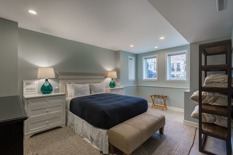 Bedroom, Room, Indoors, Flooring, Furniture