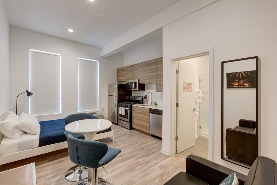 Living Room, Room, Indoors, Flooring, Furniture