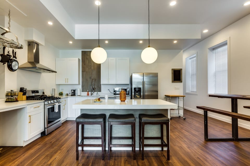Hardwood, Flooring, Room, Indoors, Kitchen
