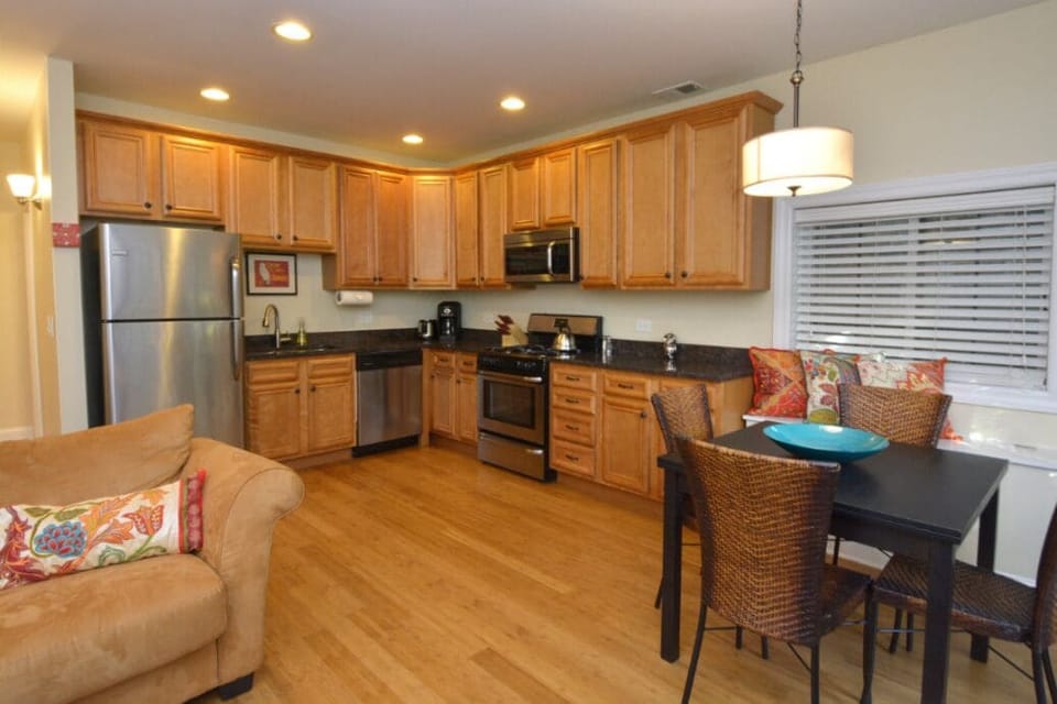 Chair, Furniture, Flooring, Hardwood, Refrigerator