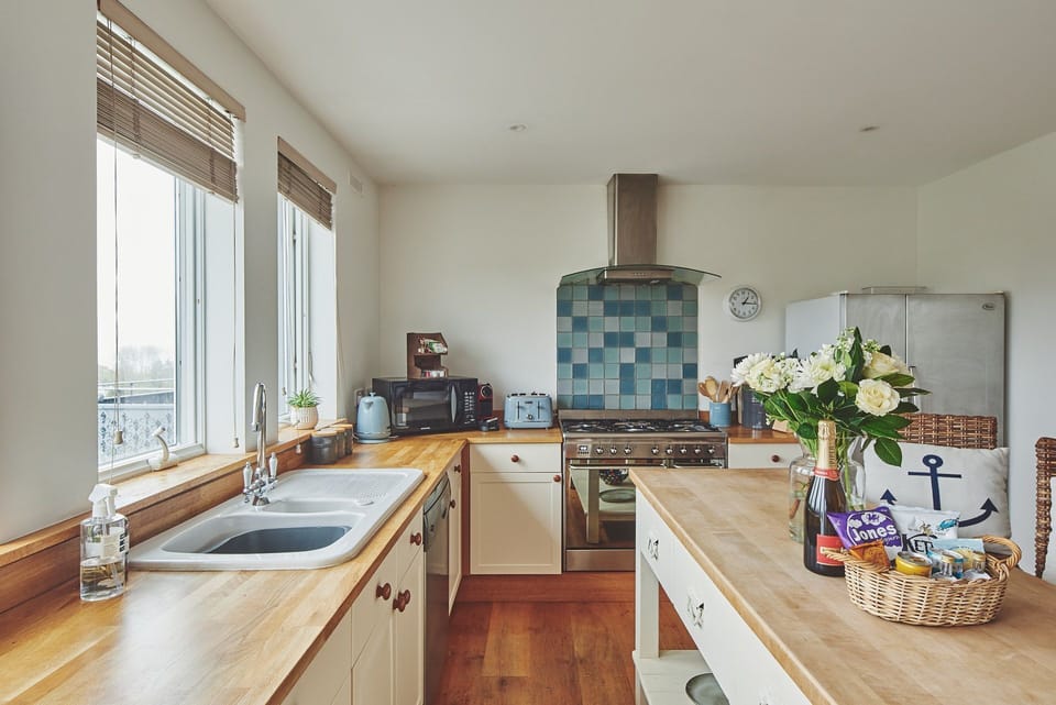 The kitchen at Ty Seren, Gower