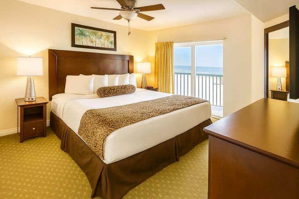 Unit with King bed. The exact unit will be assigned upon arrival. Views, colors, and decorations may vary.