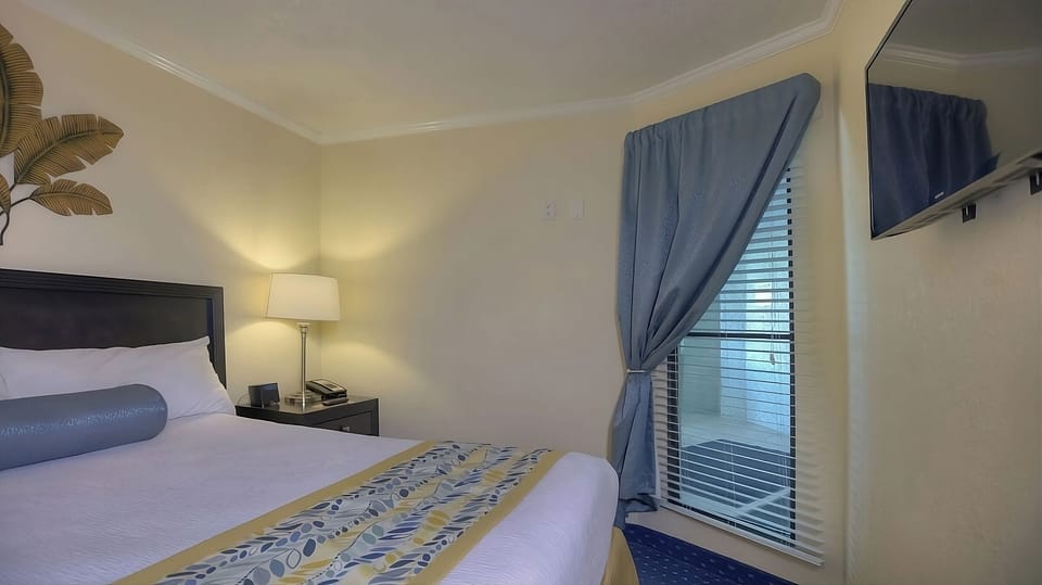 Bedroom. Interior and views may vary based on location and availability.