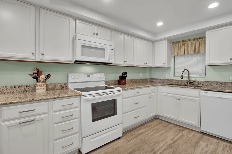 Plenty of Counter Space