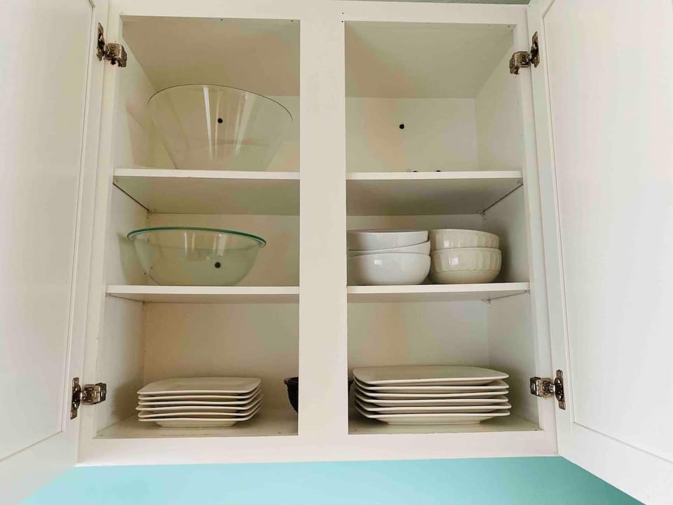 Fully equipped kitchen. 