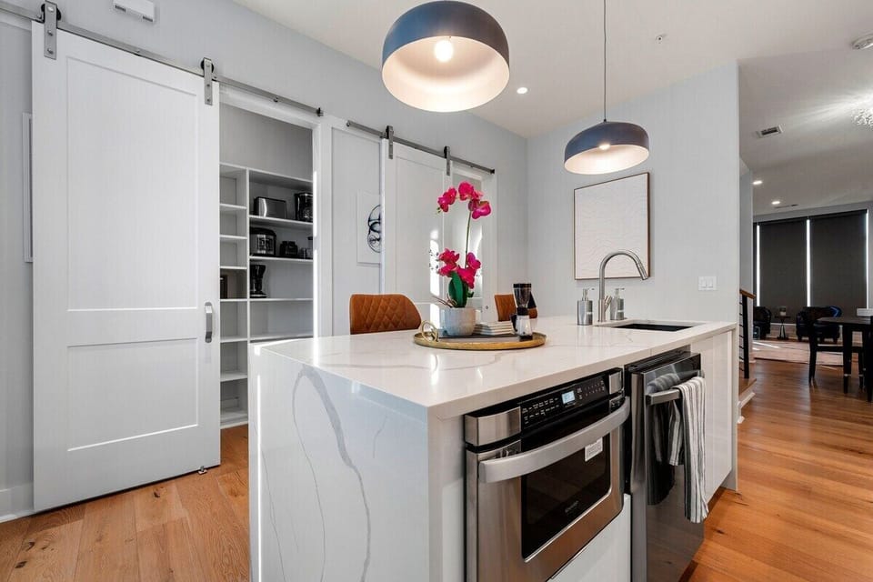 Fully stocked kitchen