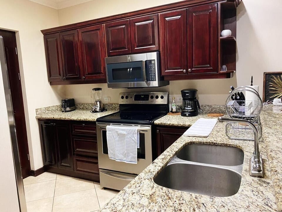 Nicely equipped kitchen