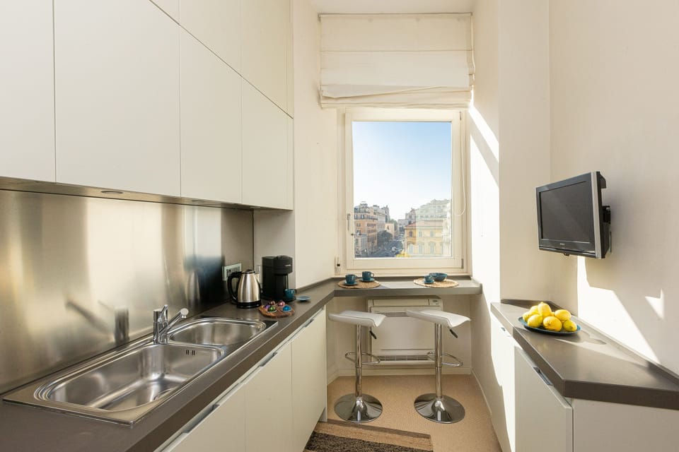 Full kitchen with view