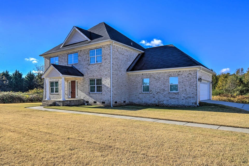 Jackson Vacation Rental | 3BR | 3.5BA | 2,500 Sq Ft | 4 Steps to Access