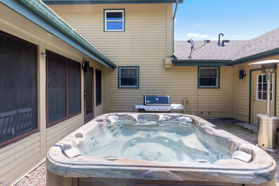 Our 6 person hot tub is ready for you and your guests