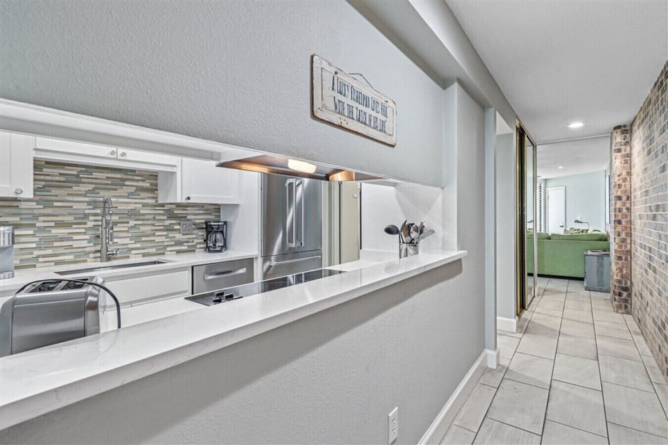 Kitchen Pass-Through Serving Area