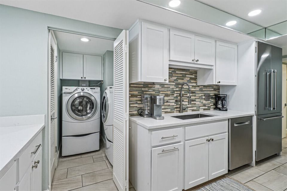 Updated Kitchen & Laundry Area