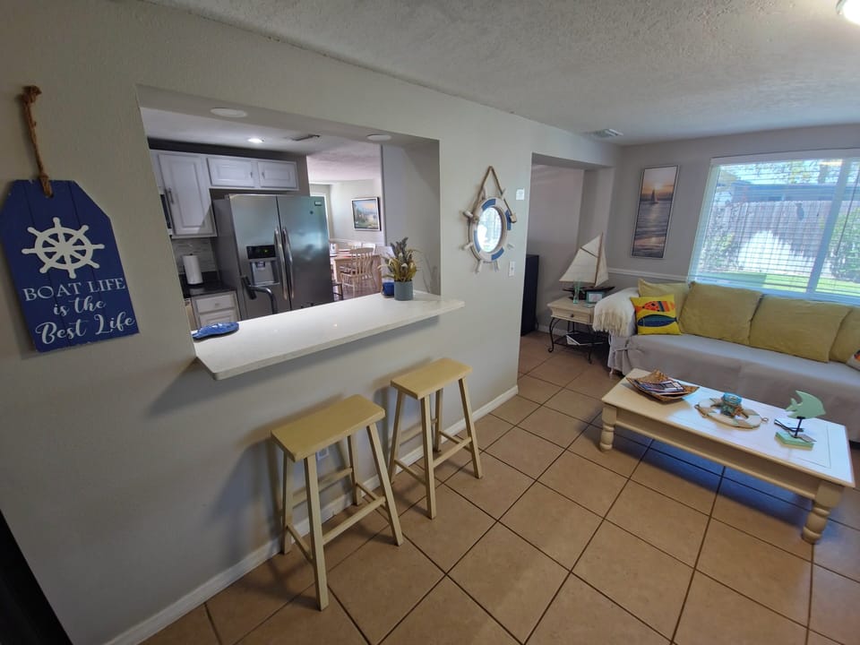 Bar area off kitchen pass through