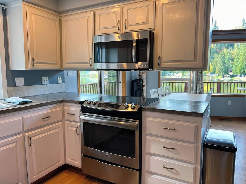 The kitchen is fully stocked with an abundance of cooking essentials...we have tried to think of everything you will need for delicious homemade meal preparations at the lake!  If anything else is needed - please let us know and we will do our very b