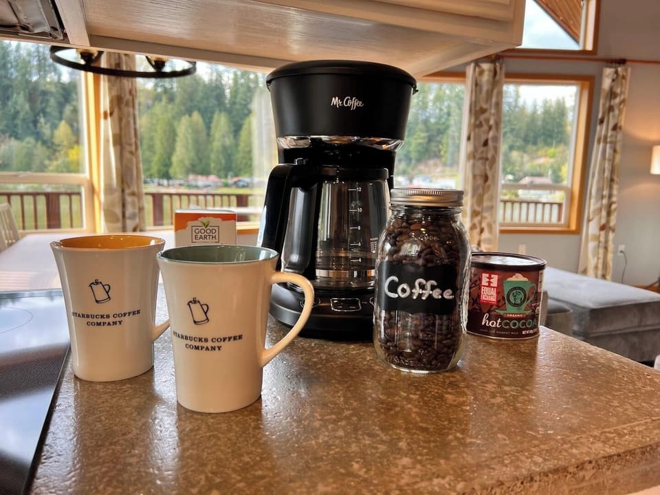 Mornings are for meaningful conversations, sharing stories, making plans, and strengthen bonds with those who matter most. Enjoy the simple pleasure of sipping a warm cup of coffee as you gaze out at the tranquil lake, setting a serene tone for your day.