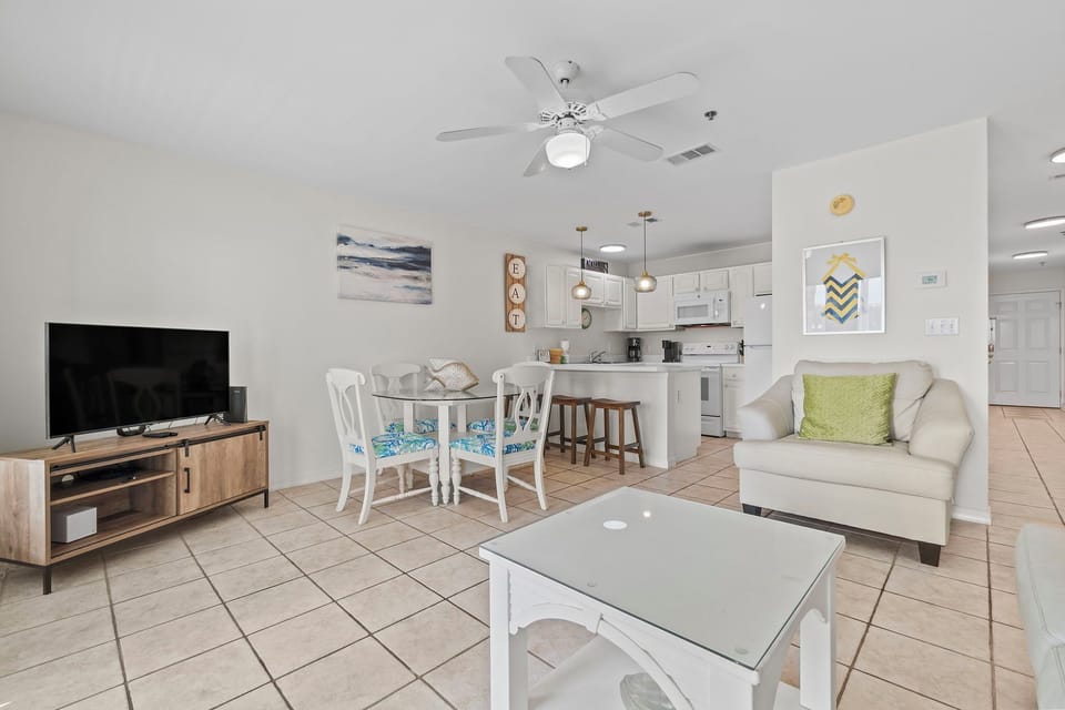 Living and Dining Area
