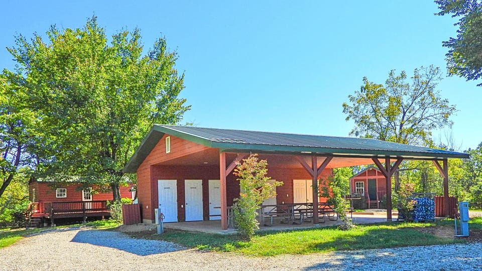 Kozy Kabin #1, Kozy Kabins #2/3, pavilion.