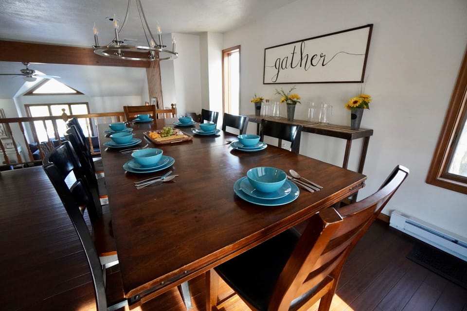 Dining Room (2)