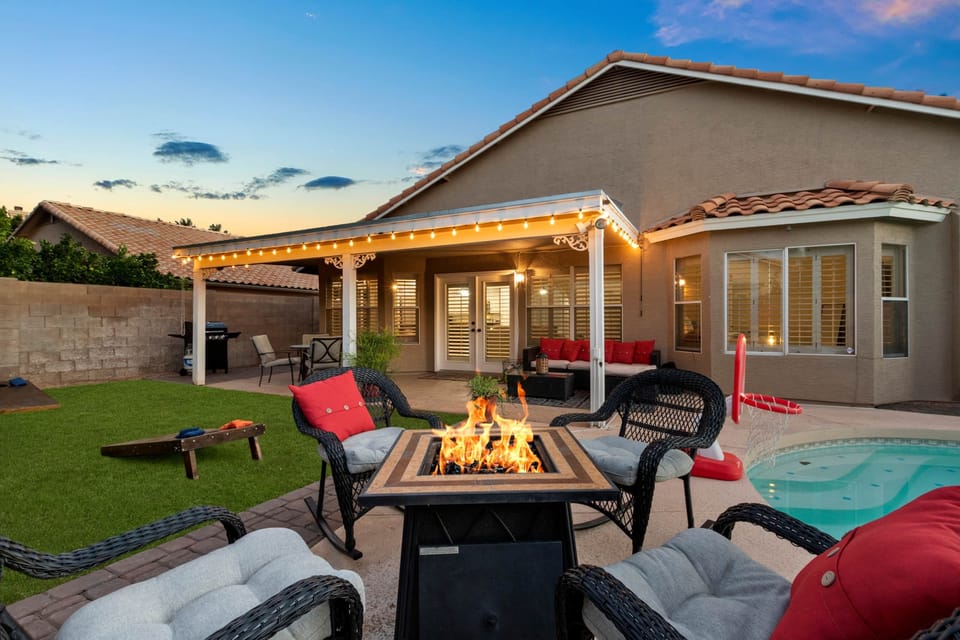 Backyard with fire pit 