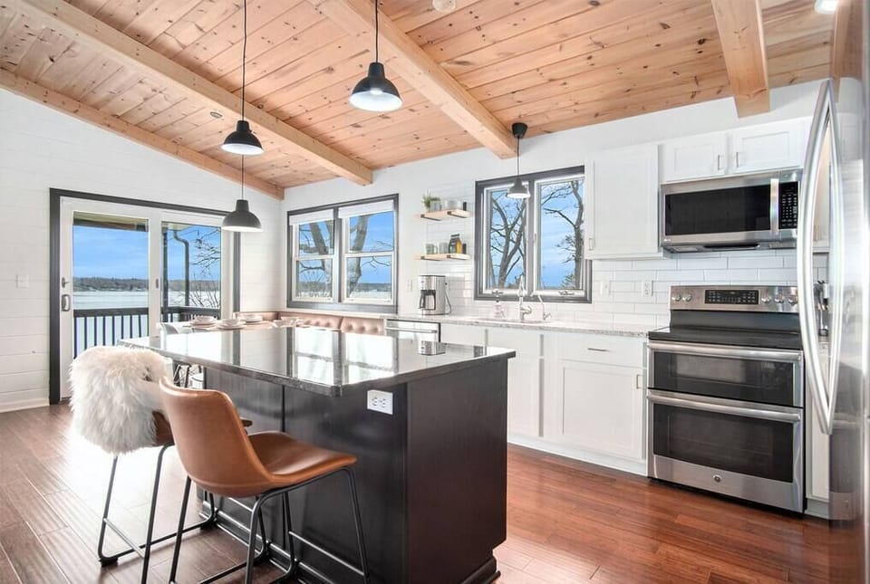 Kitchen/Dining