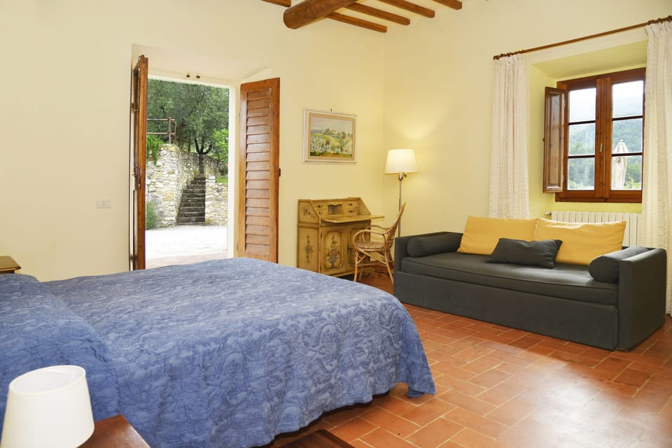 A double bedroom in the gorund floor of the Villa