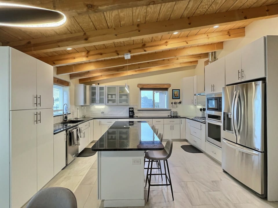 Kitchen island