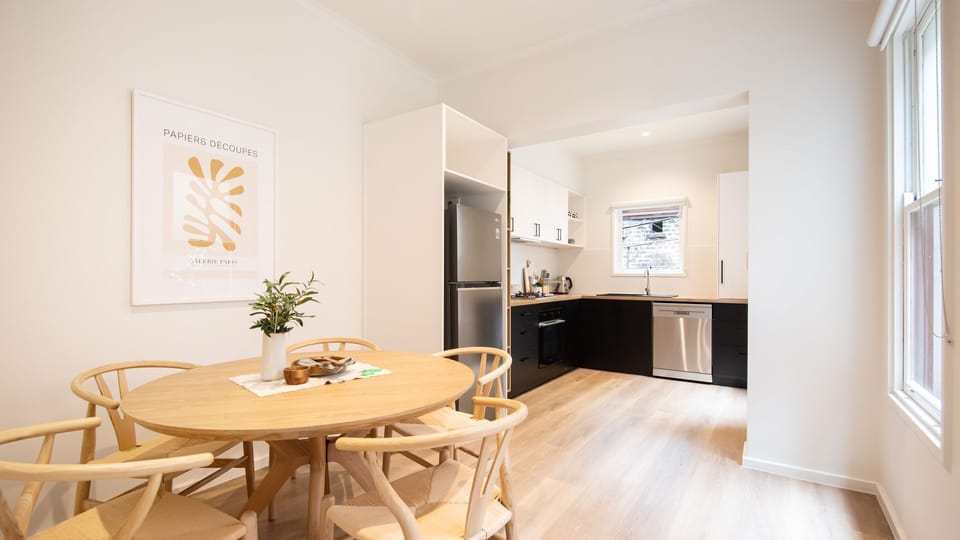 Open plan kitchen and dining