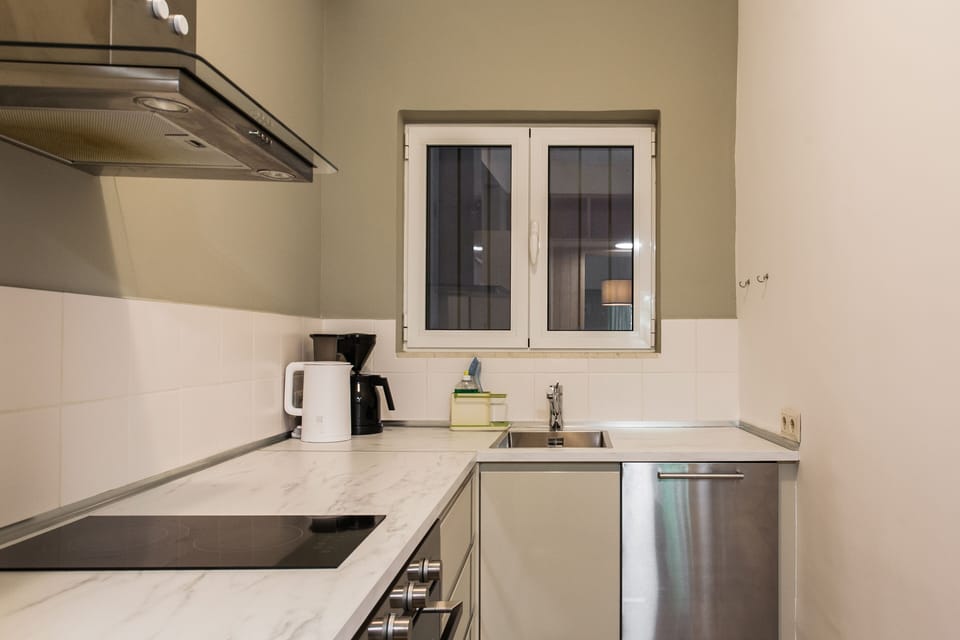 Fully equipped kitchen