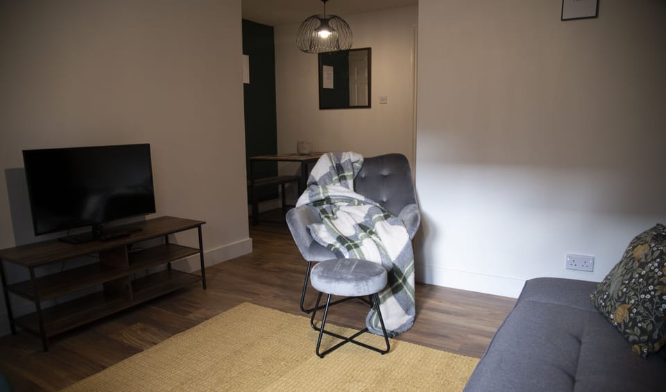 Living Room / Lounge
