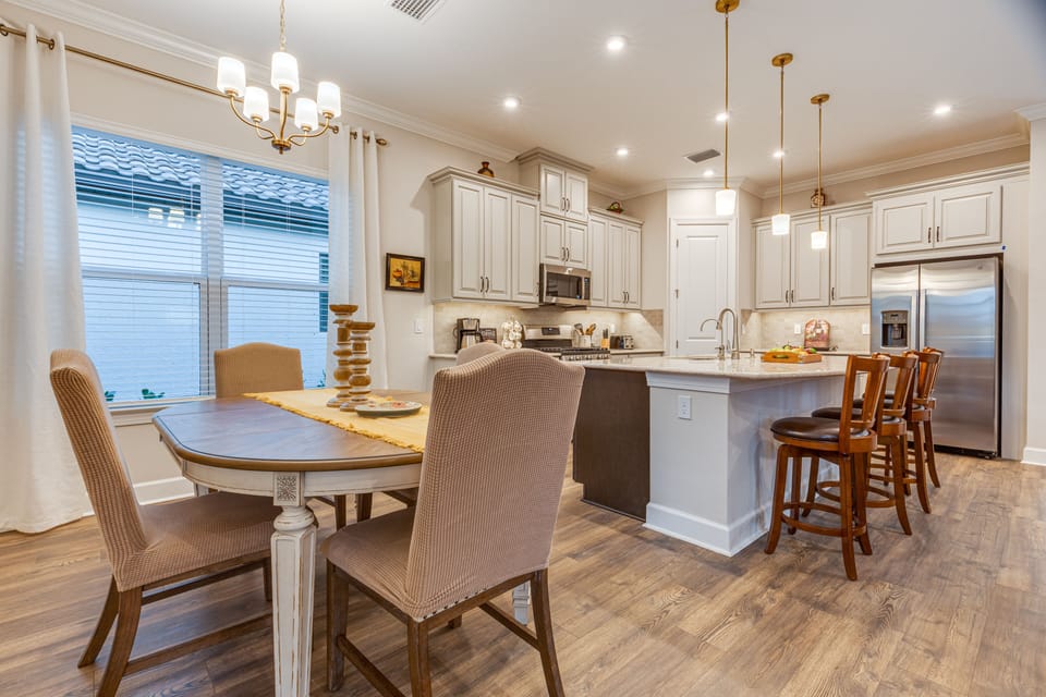 Dining + Kitchen