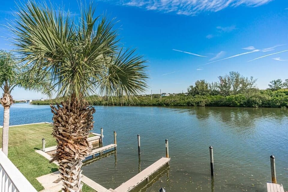 Bring the boat! Slips are included with your rental