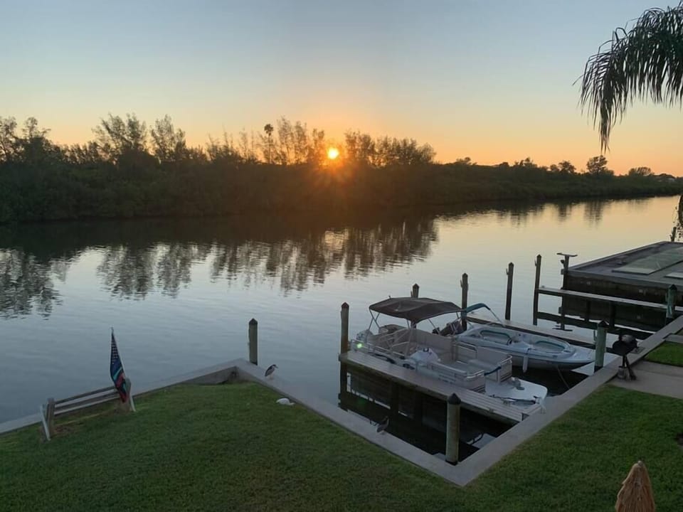 No better place to watch the sunrise and Mother Nature waking up!