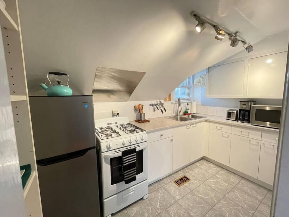 Fridge and stove