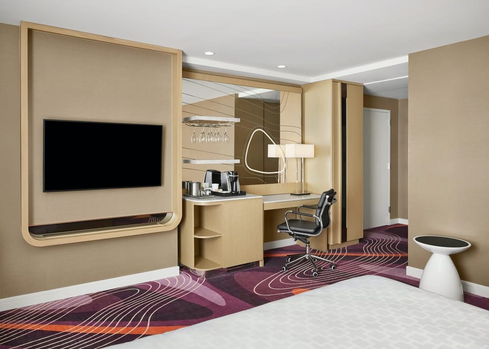 Unit amenity. Exact unit will be assigned upon arrival. Views, colors and decor may vary.