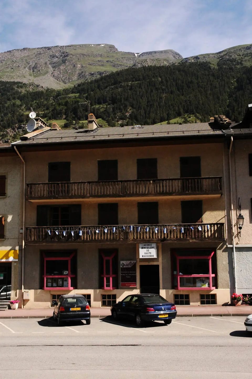 Exterior