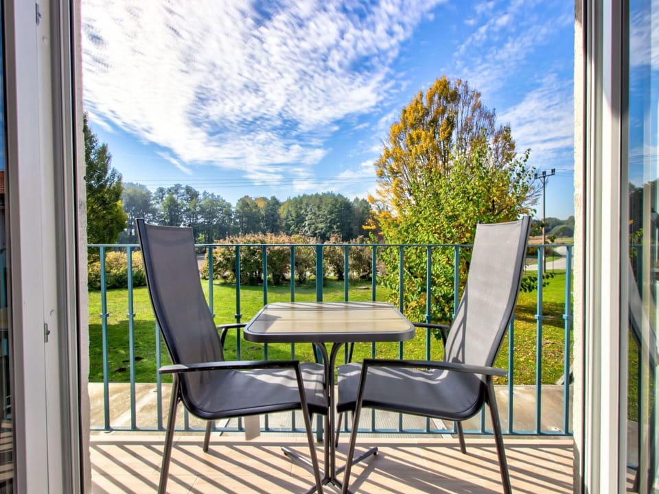 Cloud, Sky, Furniture, Table, Property, Chair, Plant, Shade, Wood, Interior Design