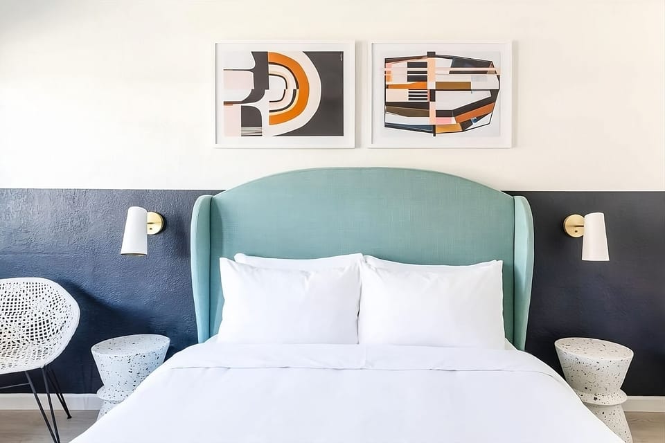 Queen Bed