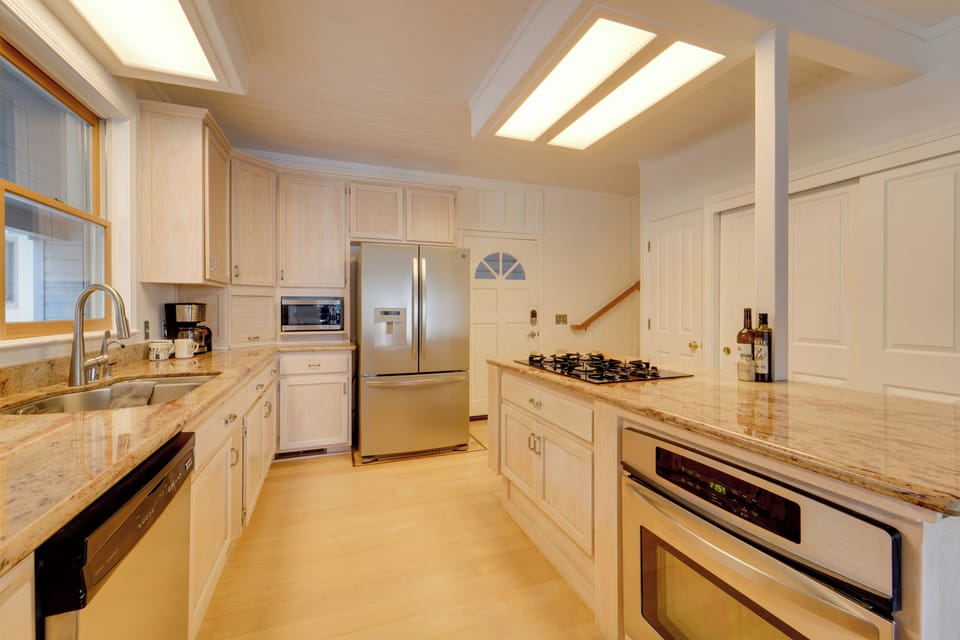 Kitchen | 1st Floor | Cooking Basics | Complimentary Spices