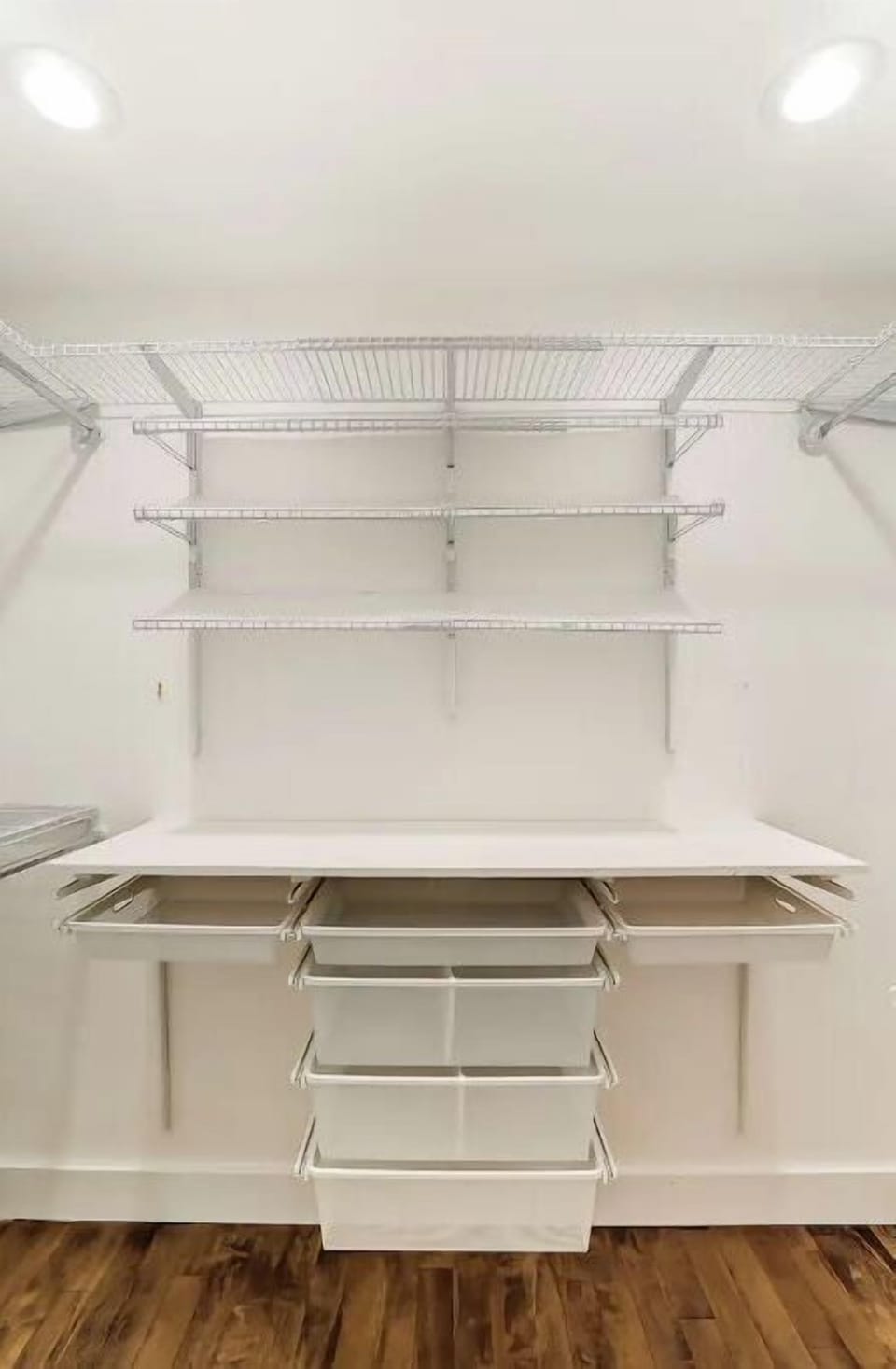 Main suite closet and draws