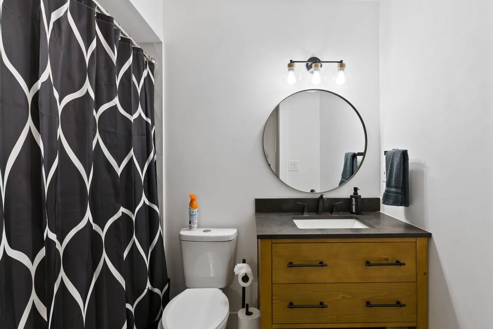 Bathroom 2