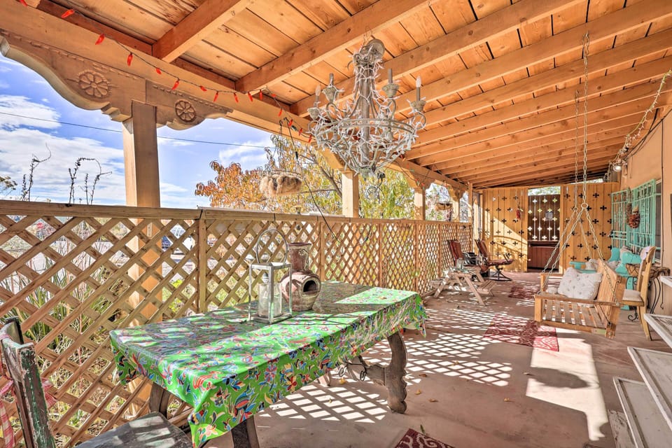 Española Vacation Rental | 2BR | 1BA | 1 Step Required | 1,000 Sq Ft