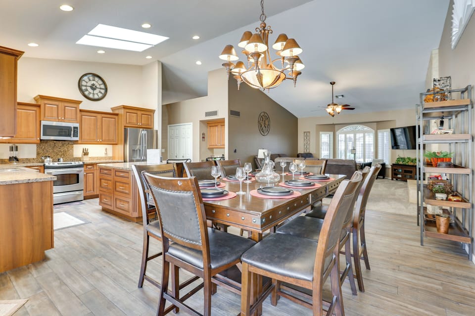 Dining Area | Main Floor