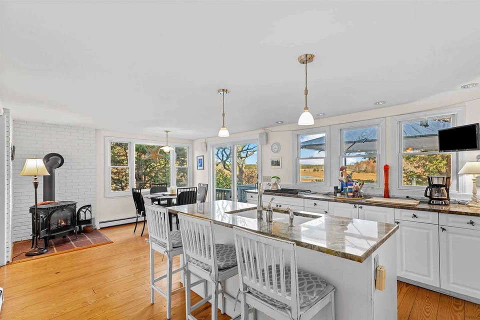 Eat-in kitchen with gorgeous marsh views - enjoy your morning coffee while watching wildlife.