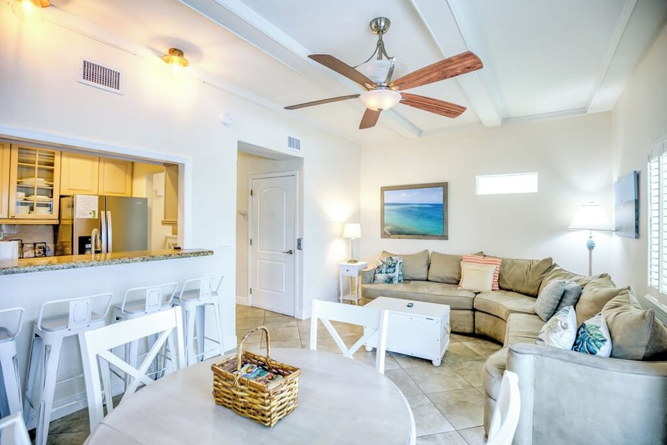 Living / dining room