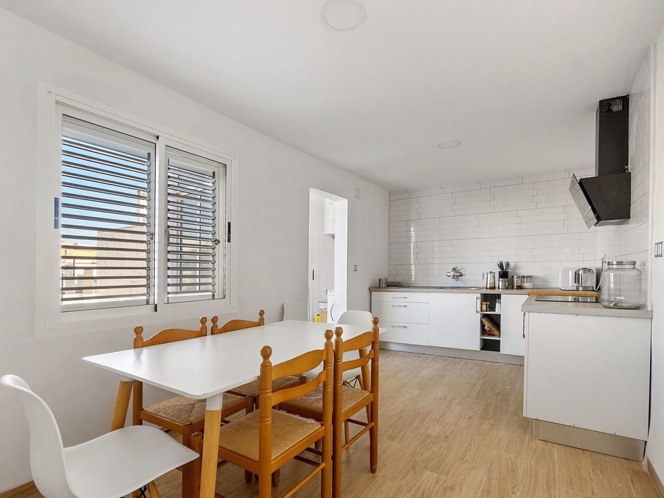 Furniture, Property, Table, Cabinetry, Chair, Window, Wood, Countertop, Interior Design, Floor