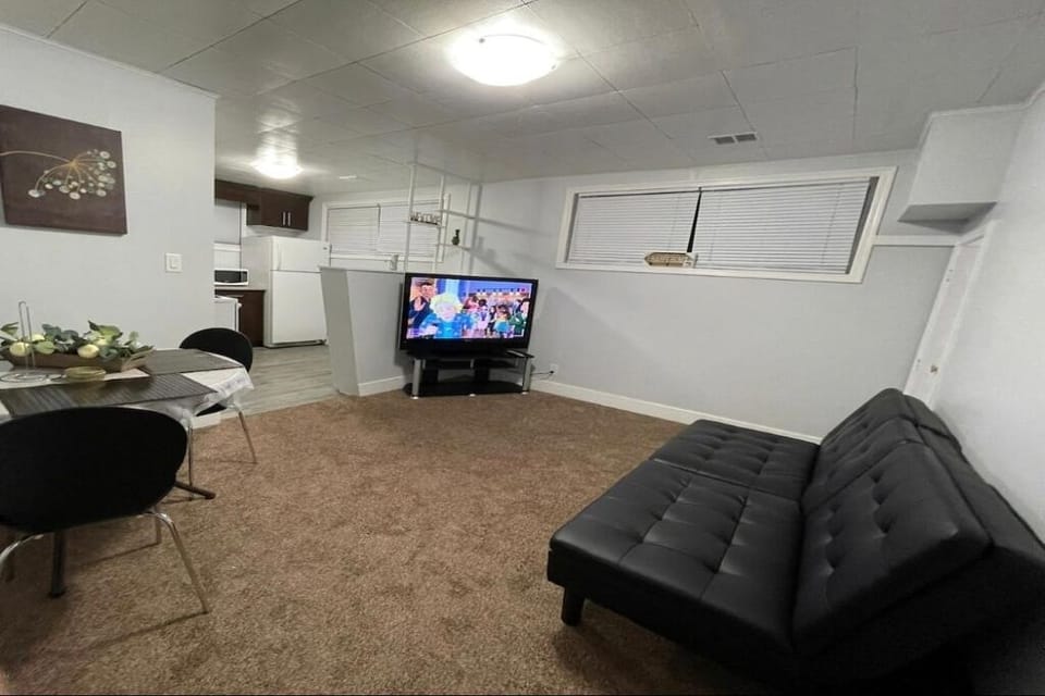 Common/TV lounge