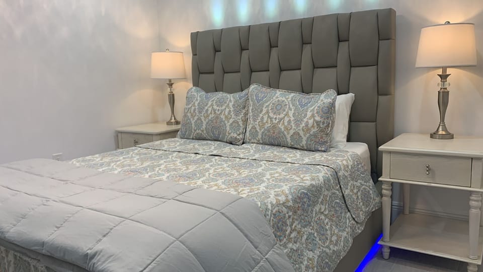 #4 BEDROOM