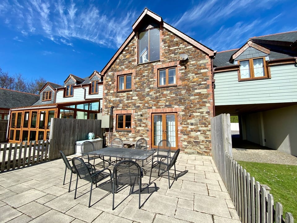 Patio area in rear garden of Genesta Holiday Cottage, St Minver, North Cornwall