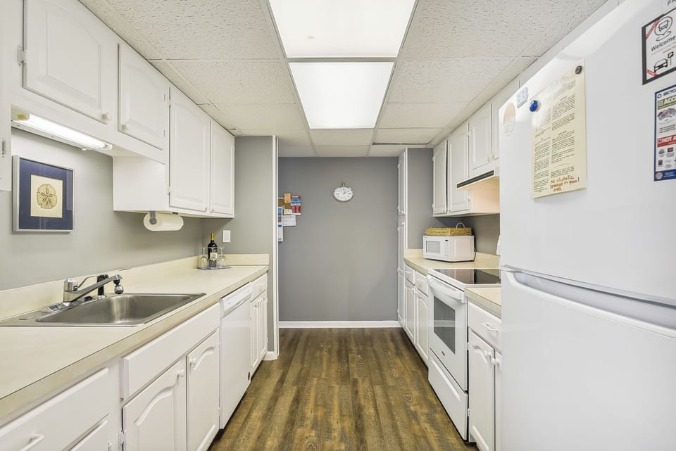 Main Level,Kitchen,